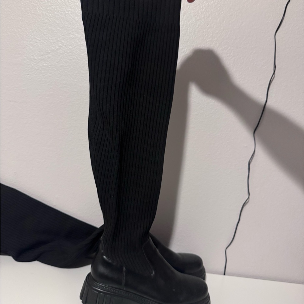Black Ribbed Over-the-Knee Boots